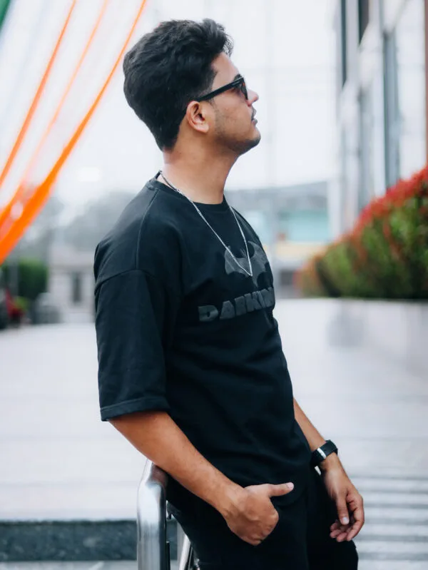 DARK KNIGHT OVERSIZED FIT HALF SLEEVE T-SHIRT - Image 4
