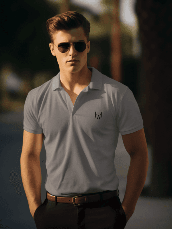 Man wearing MEN's POLO T-SHIRT (GREY MELANGE)
